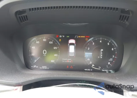 2018 Volvo Xc60 T5 Momentum from USA, damaged, VIN LYV102RK4JB082162